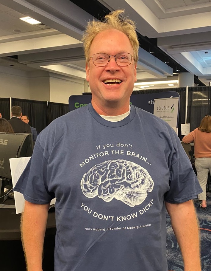 Stefan Wolf in Moberg Analytics t-shirt